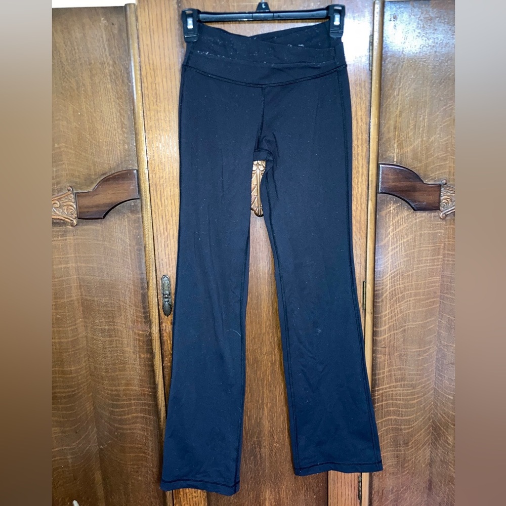 Lululemon Align Low Rise Flare Black Pant Size 2